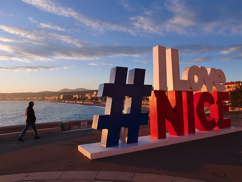 Tour de vis sanitaire : l'ensemble des Alpes-Maritimes ou la seule Métropole ?
