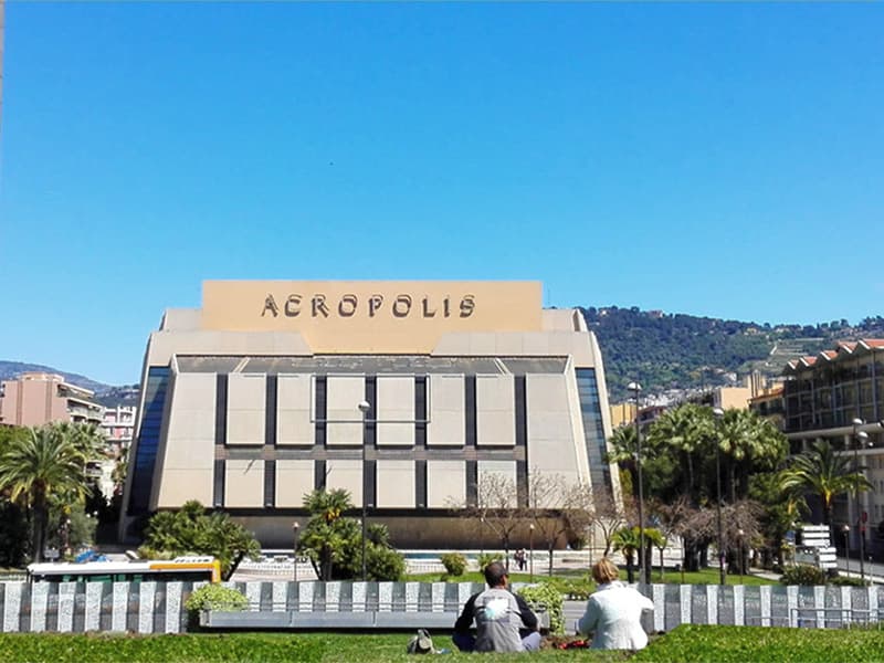 Nice : cette fois, la démolition d'Acropolis est engagée