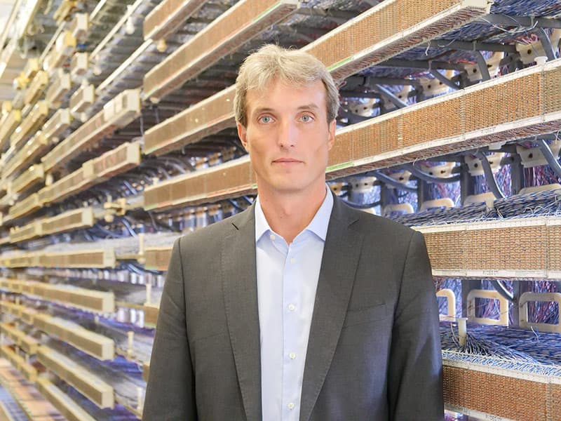 Orange : plongée dans un central téléphonique, au cœur des réseaux