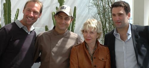 Cannes : Anny Courtade relance la plage du Festival  