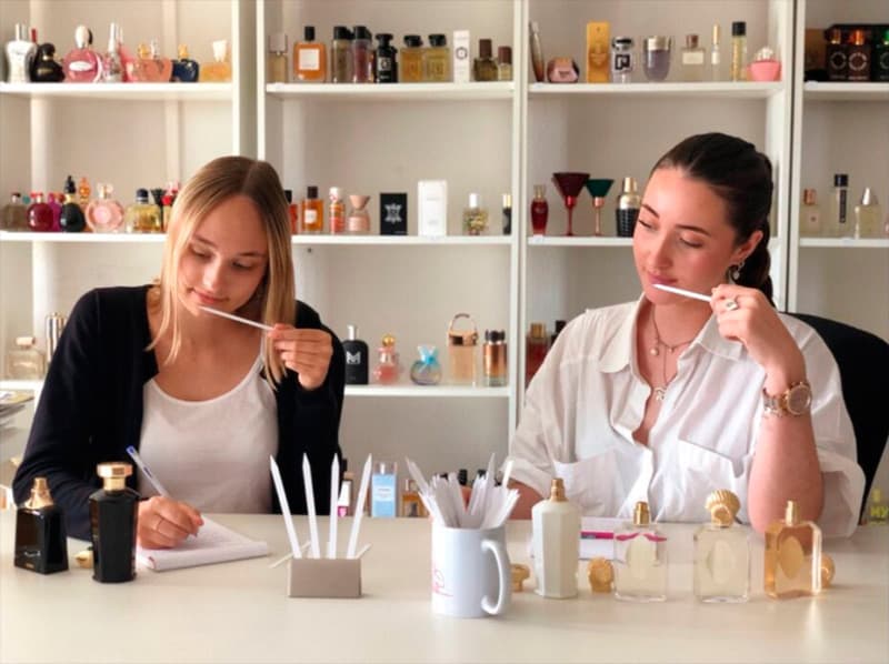 Grasse : trois écoles du parfum apportent leurs "nez" à Perfumist 