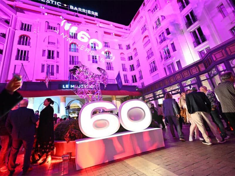 Cannes : à 60 ans, le MIPTV voit la vie en “pink” !