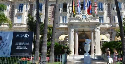 Carlton : les médias s'interrogent autour du vol record des "Extraordinary Diamonds"