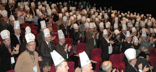 Cannes : la Ministre du Tourisme face à une profession en colère