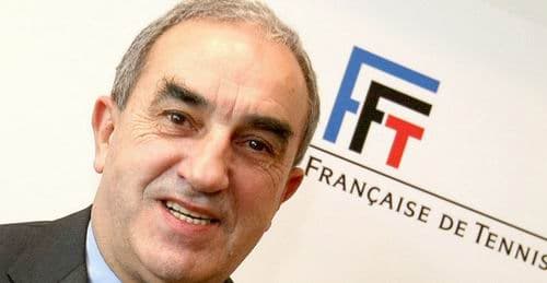 Inauguration du Cannes Garden Tennis Club : linterview de Jean Gachassin