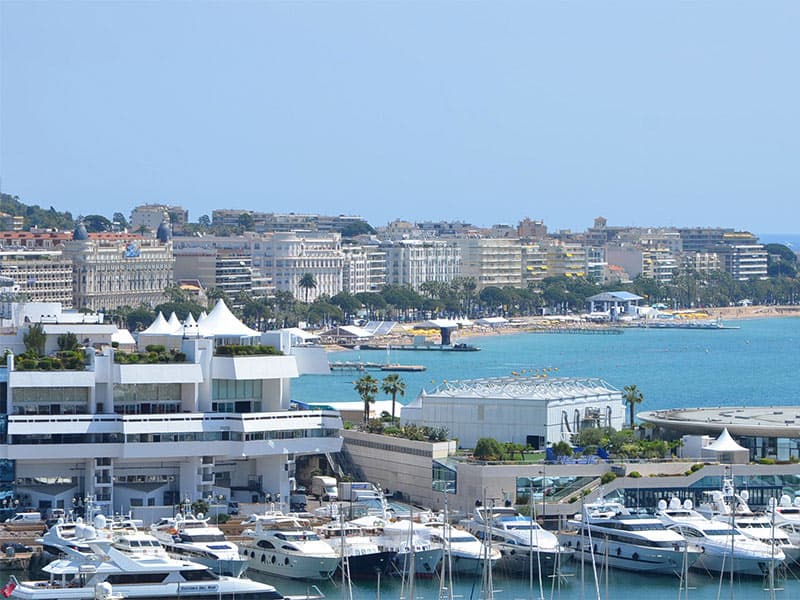 Cannes, Antibes et Nice au palmarès des rues les plus chères de France