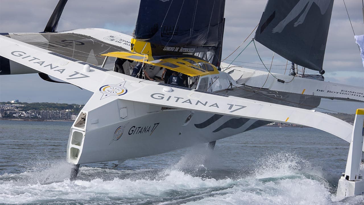 Cap sur Antibes pour les incroyables Ultim du 2ème “Finistère Atlantique”