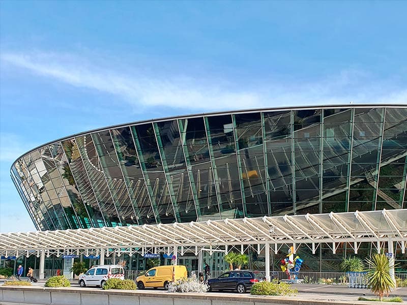 Aéroport : une belle saison d'été, mais encore en retrait d'avant Covid