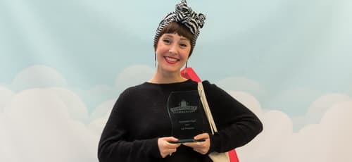 Julie Meunier reçoit le prix du Meilleur Projet E-commerce pour Les Franjynes