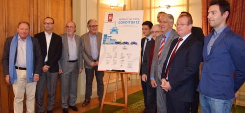 Vinci Autoroutes et 7 clubs d’entreprises s’engagent pour développer le covoiturage