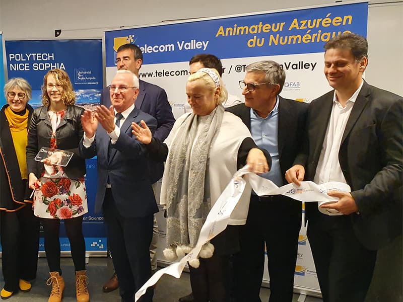 Du logiciel à la machine : le projet "Les Machines de Sophia" 