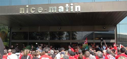 Reprise de Nice-Matin : coucou, c'est Bernard Tapie!