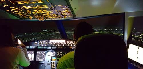 Aviasim à Cagnes : devenez commandant de bord sur A320!
