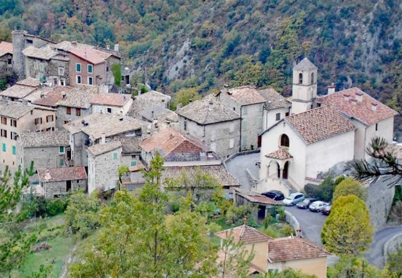 Haut-pays : les Marie du monde au secours de l'église de Marie