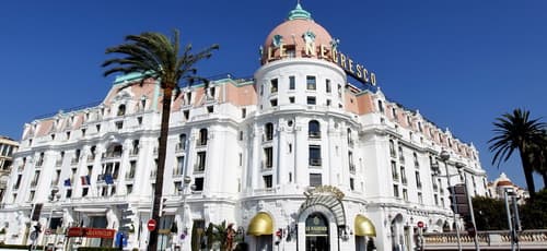 Saison record pour l’hôtellerie azuréenne qui redoute l’ubérisation de l’économie