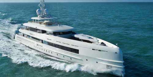 Antibes : Sibelle, un superyacht entièrement connecté "Côte d'Azur"!