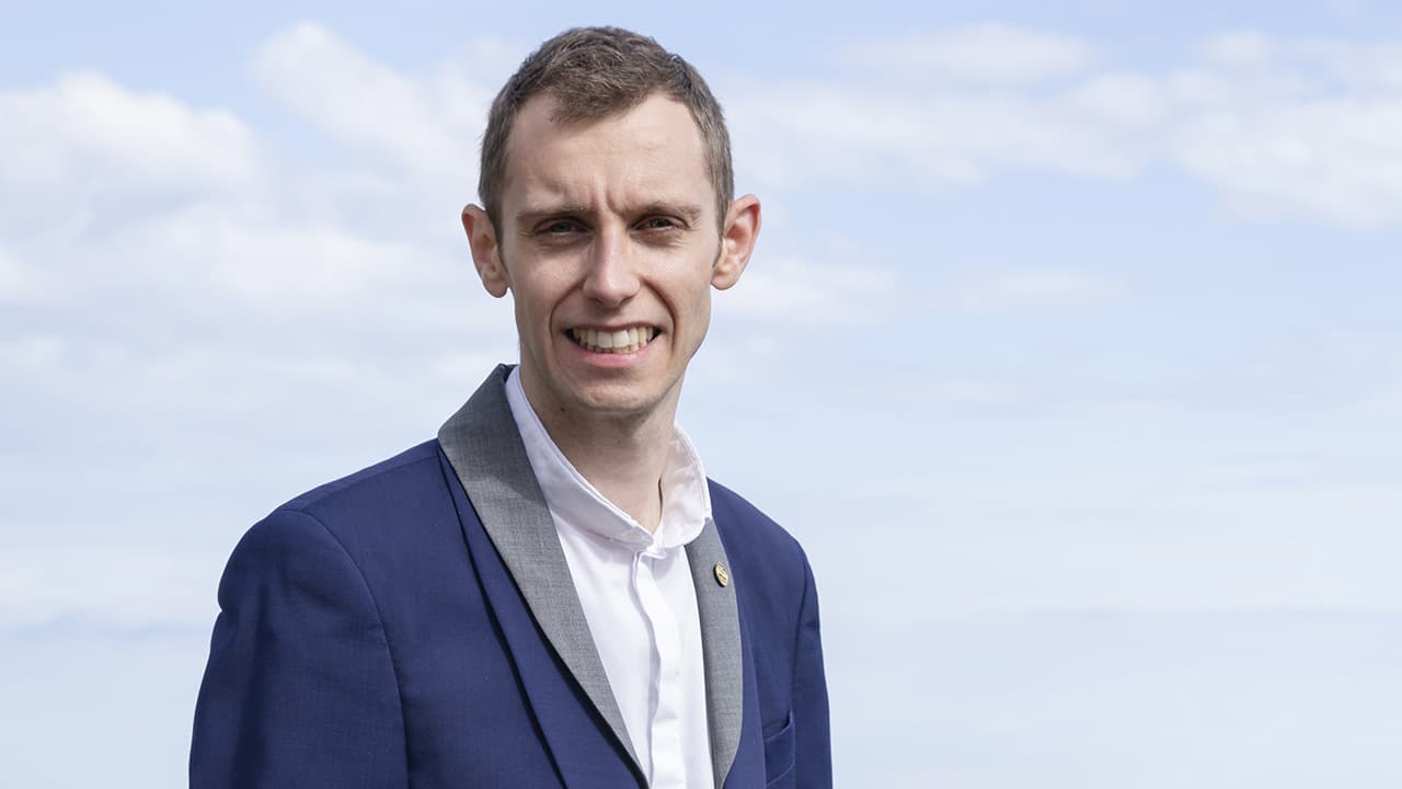 Hôtellerie : le meilleur réceptionniste du monde est à Monaco