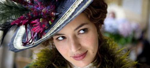 Louise Bourgoin crève lécran dans Adèle Blanc-Sec