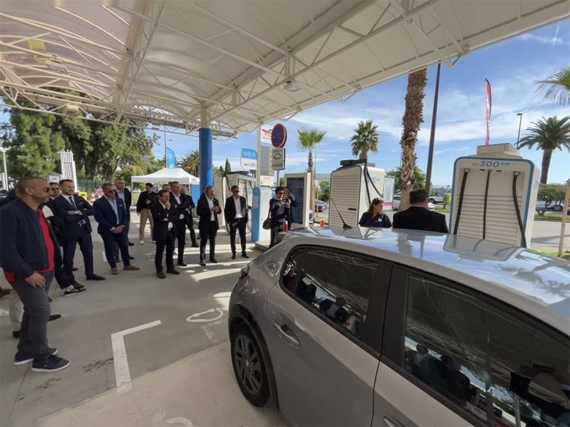 Nice inaugure sa nouvelle station service multi-énergies