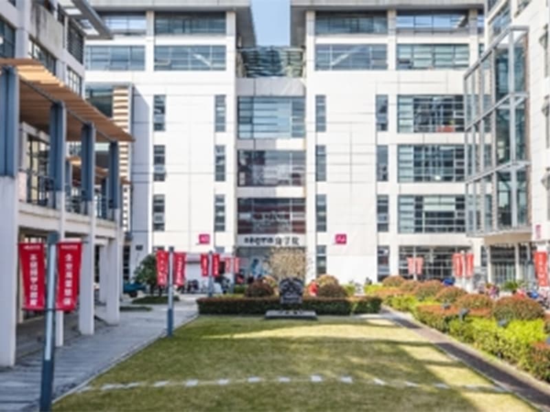 SKEMA : son Global Executive MBA décroche une nouvelle accréditation