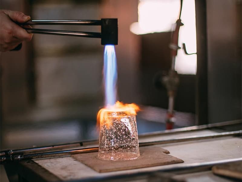 La Verrerie de Biot, entreprise la plus visitée de France