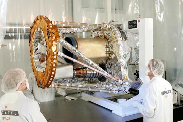 Alcatel Alenia Space, numéro 1 mondial des satellites de télécommunication