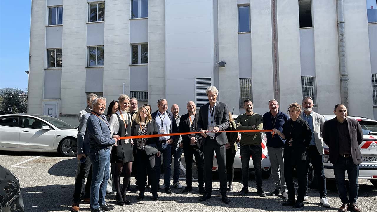 Cannes : Orange regroupe ses équipes dans des espaces rénovés