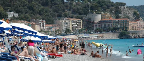 Le Pavillon Bleu flottera sur les plages de Nice