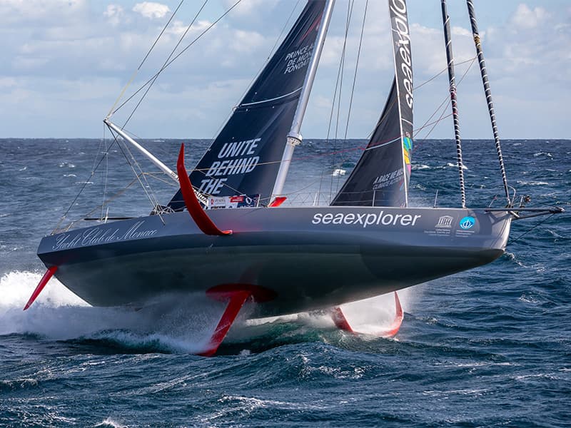Top départ pour le Vendée Globe : deux monocoques azuréens à suivre