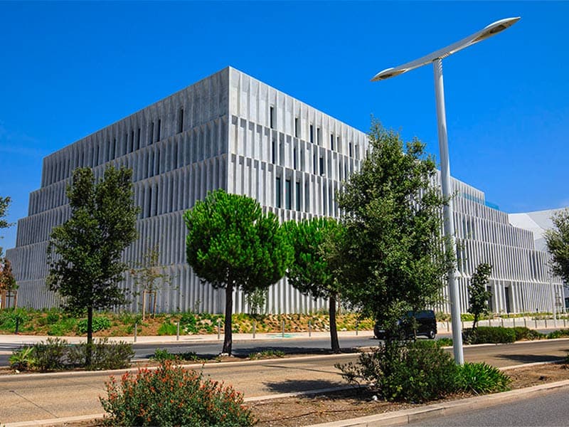 Cannes : son campus classé parmi les 25 lieux français qui changent l’innovation