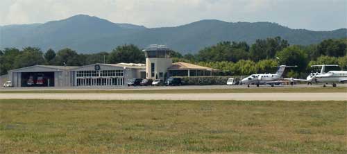 Aéroports de la Côte d’Azur étend son aile sur Saint-Tropez