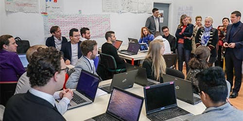 Cannes : Simplon.co inaugure son école du numérique