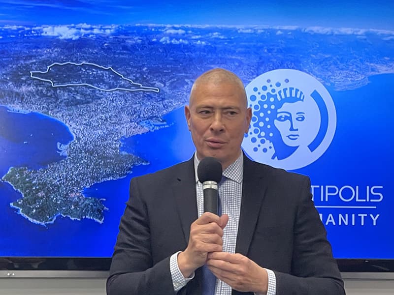 Sophia : le nouveau préfet Hugues Moutouh salue un “campus à la Google”