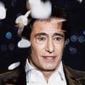 Gérard Lanvin, magicien déshérité dans Le Héros de la famille