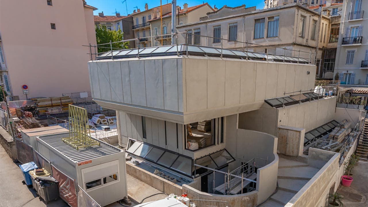 Cannes garde son “Bunker” et le transforme en temple du e-sport