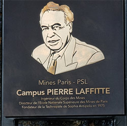 Stèle Pierre Laffitte 